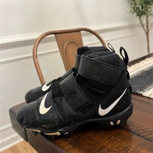 Nike Kids Black and White Sneakers